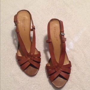 Kenneth Cole Reaction Wedges